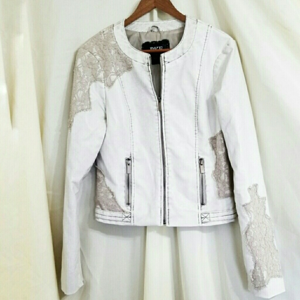 Buckle white leather jacket lace distressed